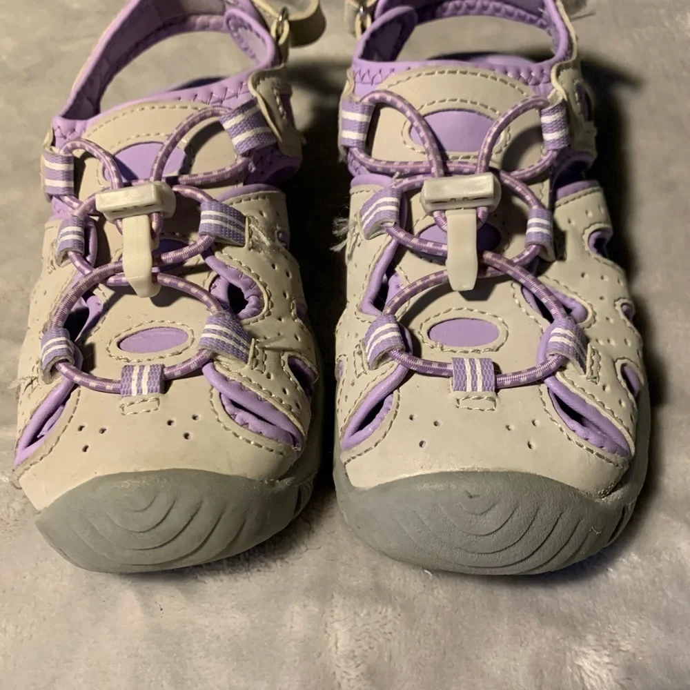 Khombu DANA Girls Sandals